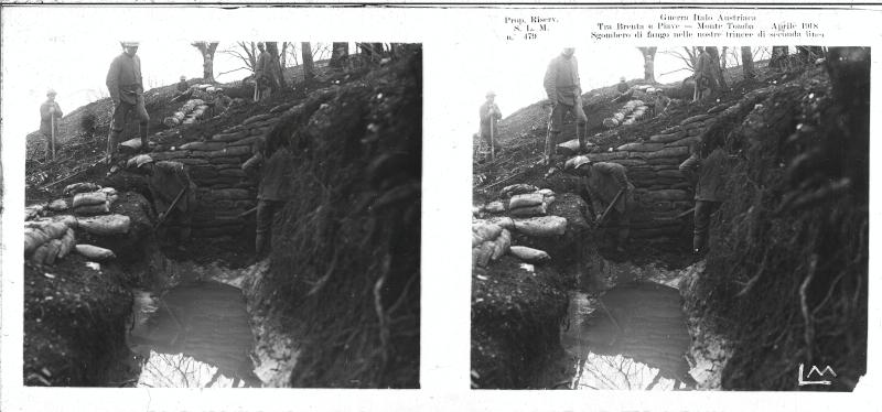 Monte Tomba - soldati - trincee - seconde linee - 1918 (positivo) di Marzocchi, Luigi (primo quarto XX)