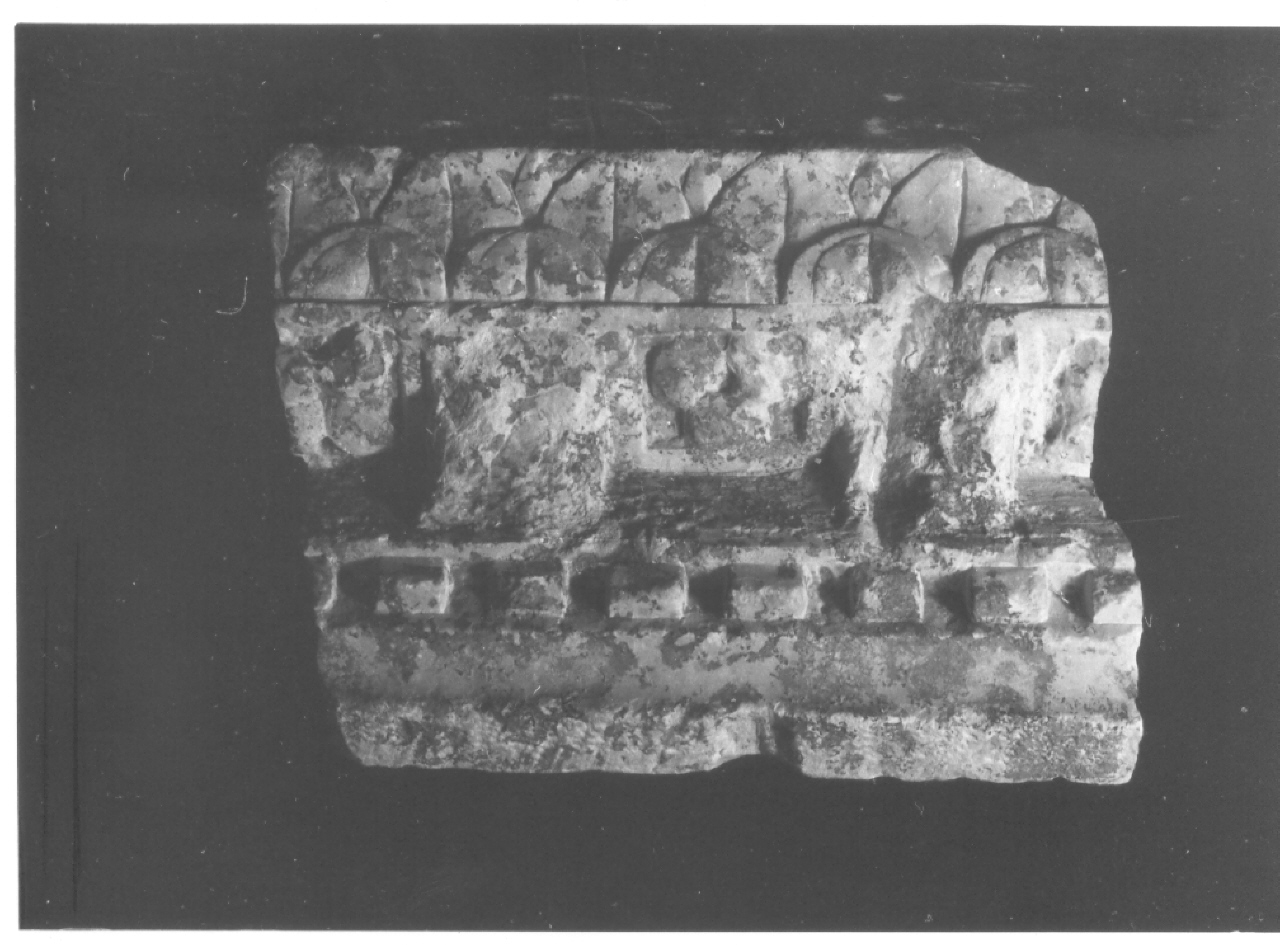 cornice (II sec. d.C)