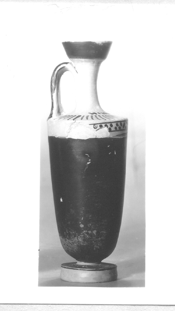 lekythos di Sappho and Diosphos painter (officina) - produzione attica (primo quarto V sec. a.C)