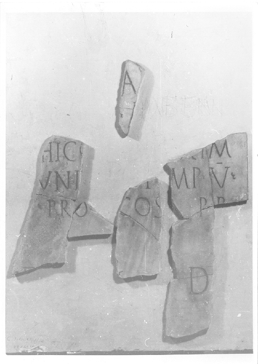 lastra/ frammento (sconosciuta)