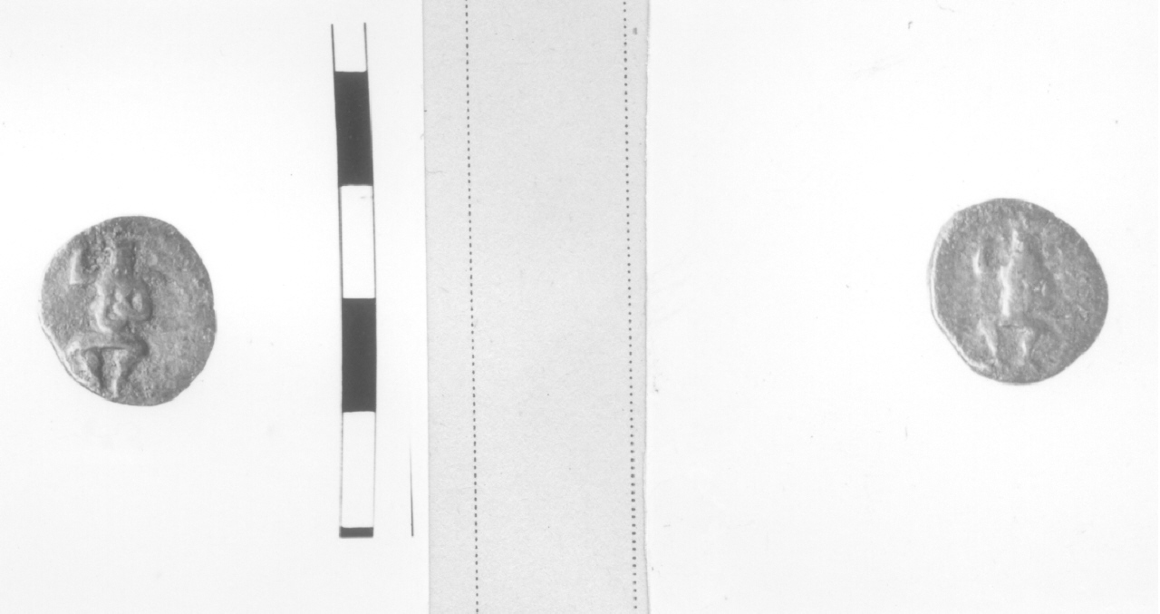 Bes stante di fronte tiene maglio e serpente (moneta, nominale incerto) (II-I sec. a.C)