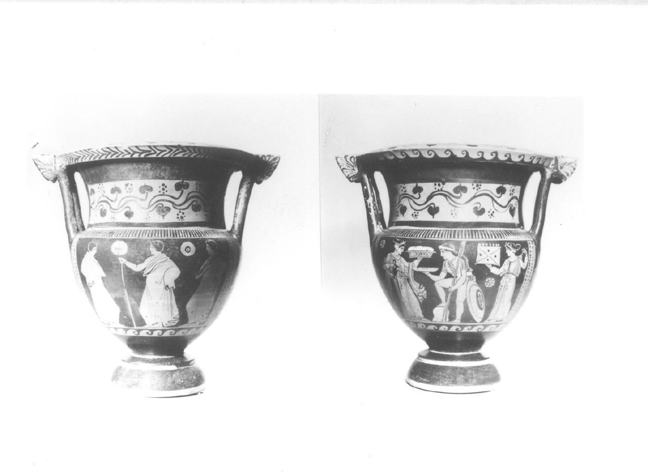 libazione di un guerriero/ tre giovani ammantati (cratere a colonnette, Trendall, forma 3) di Pittore di Maplewood - produzione apula (metà IV sec. a.C)