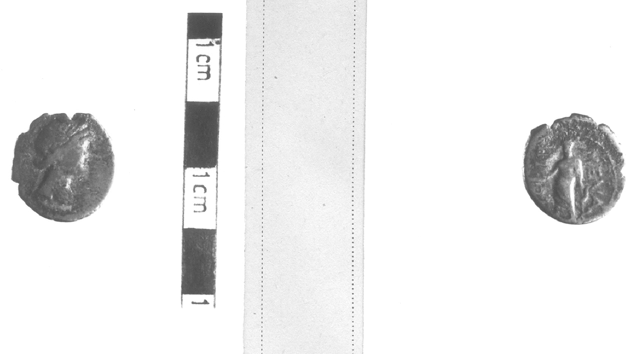 Busto di Apollo / Asclepio stante a sinistra (moneta, pentoncia) (III sec. a.C)