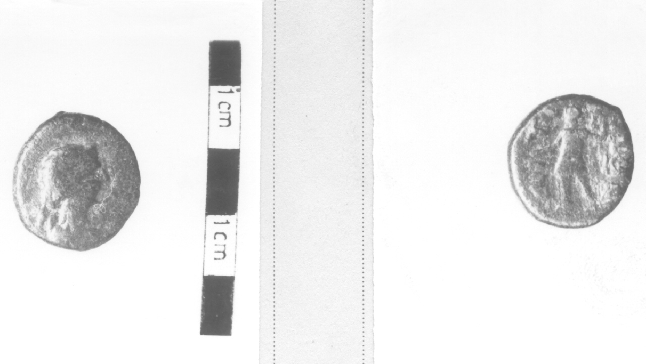 Busto di Artemide / Artemide stante a sinistra con torcia e patera (moneta, nominale incerto) (III sec. a.C)