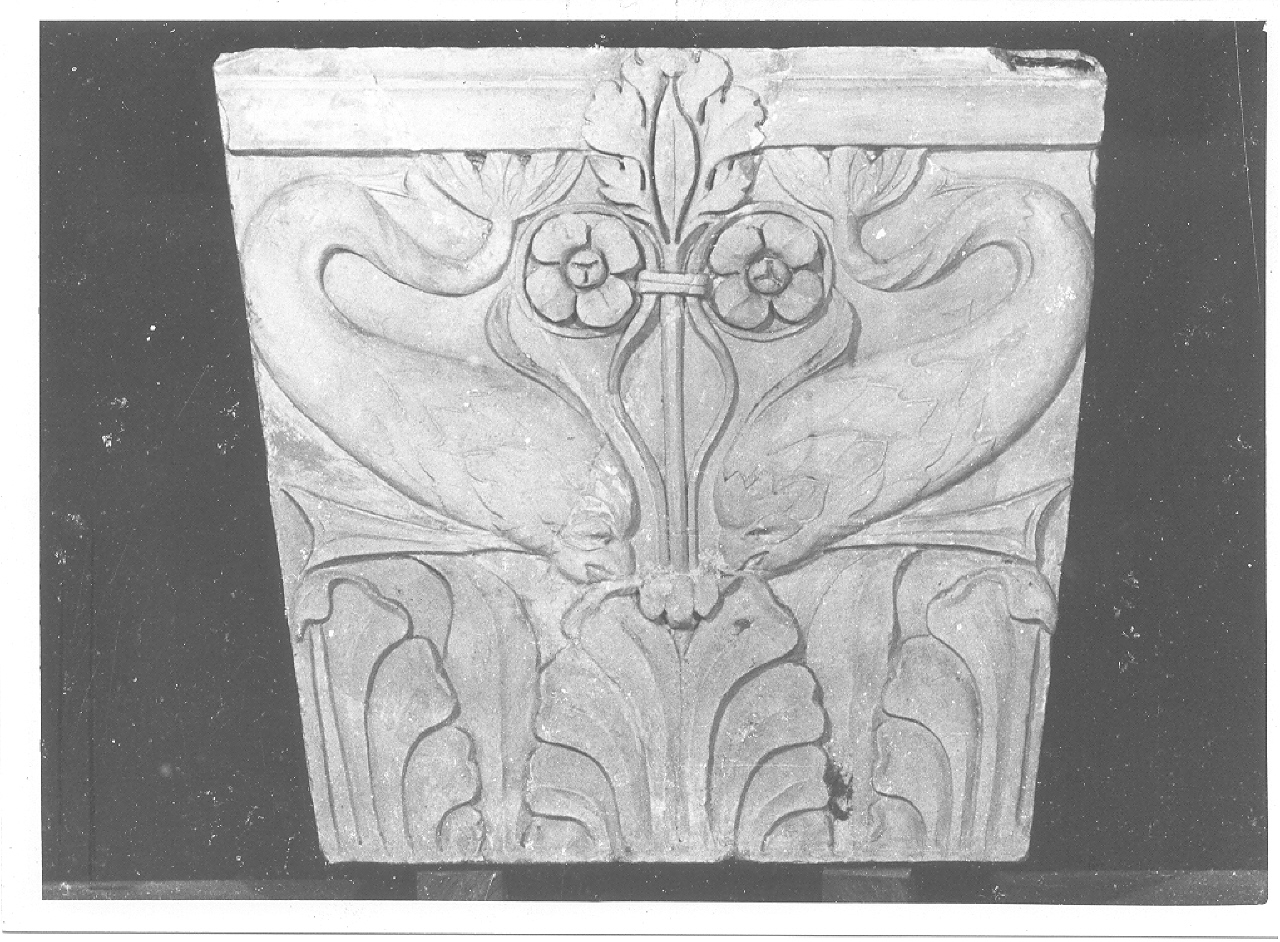 capitello/ di lesena (sconosciuta)