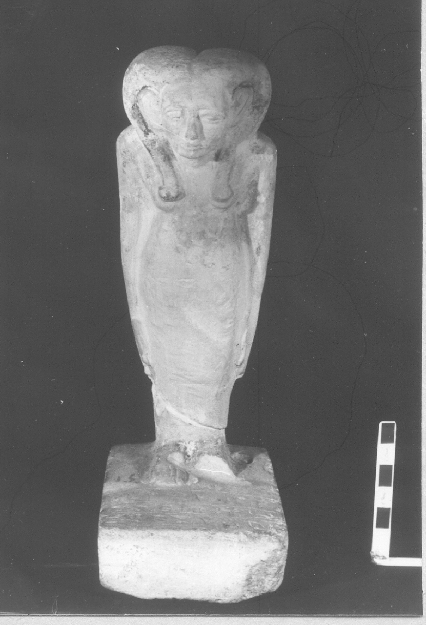 statua (XI dinastia)