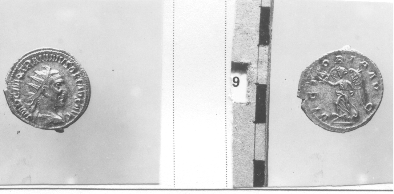 moneta - Antoniniano (SECOLI/ III)