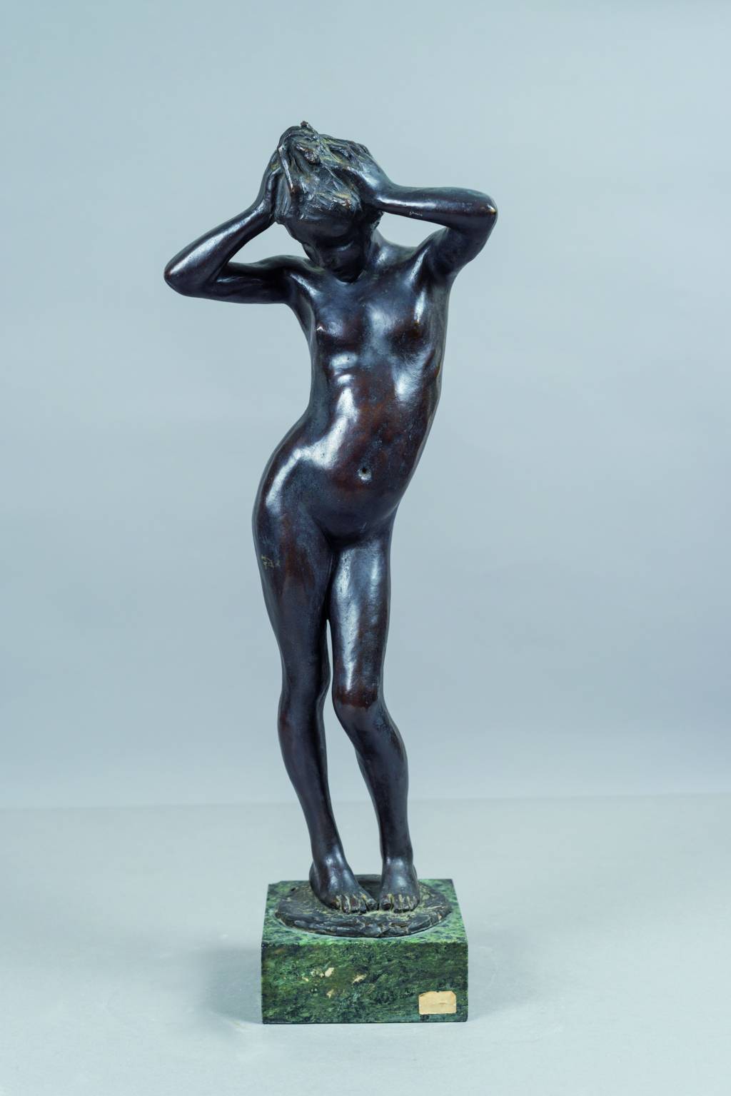 Nudino, Fanciulla nuda (scultura, opera isolata) di Gatto, Saverio (attribuito) - ambito Italia meridionale (prima metà XX)