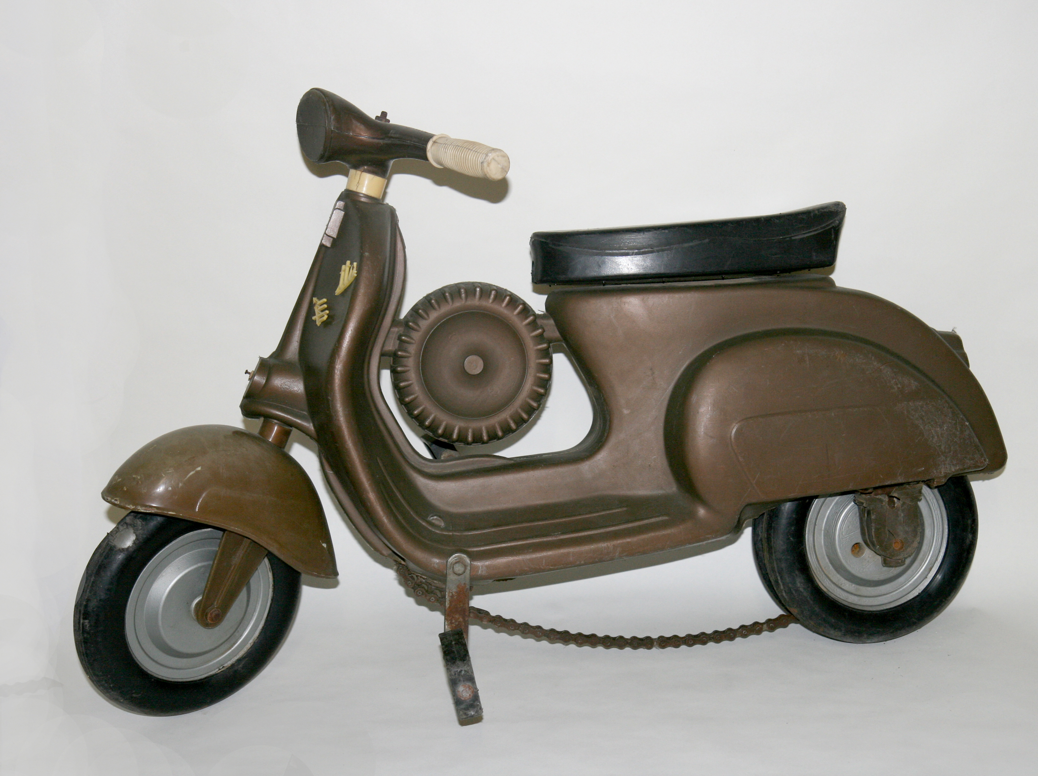 scooter, a pedali, accessori ludici - area italiana (anni '70 del Novecento)