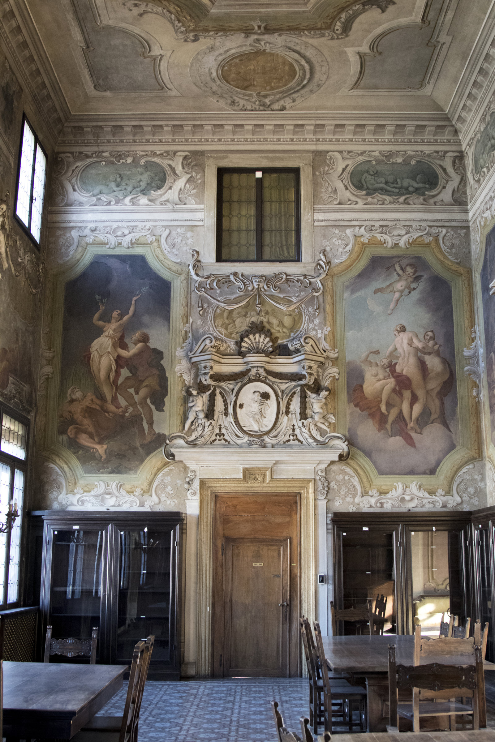 Venere e Amore, Apollo e Dafne, Tre Grazie, Putti, Figure mitologiche (dipinto, elemento d'insieme) di Louis Dorigny (attribuito) - ambito veneto (fine/ inizio XVII/XVIII)