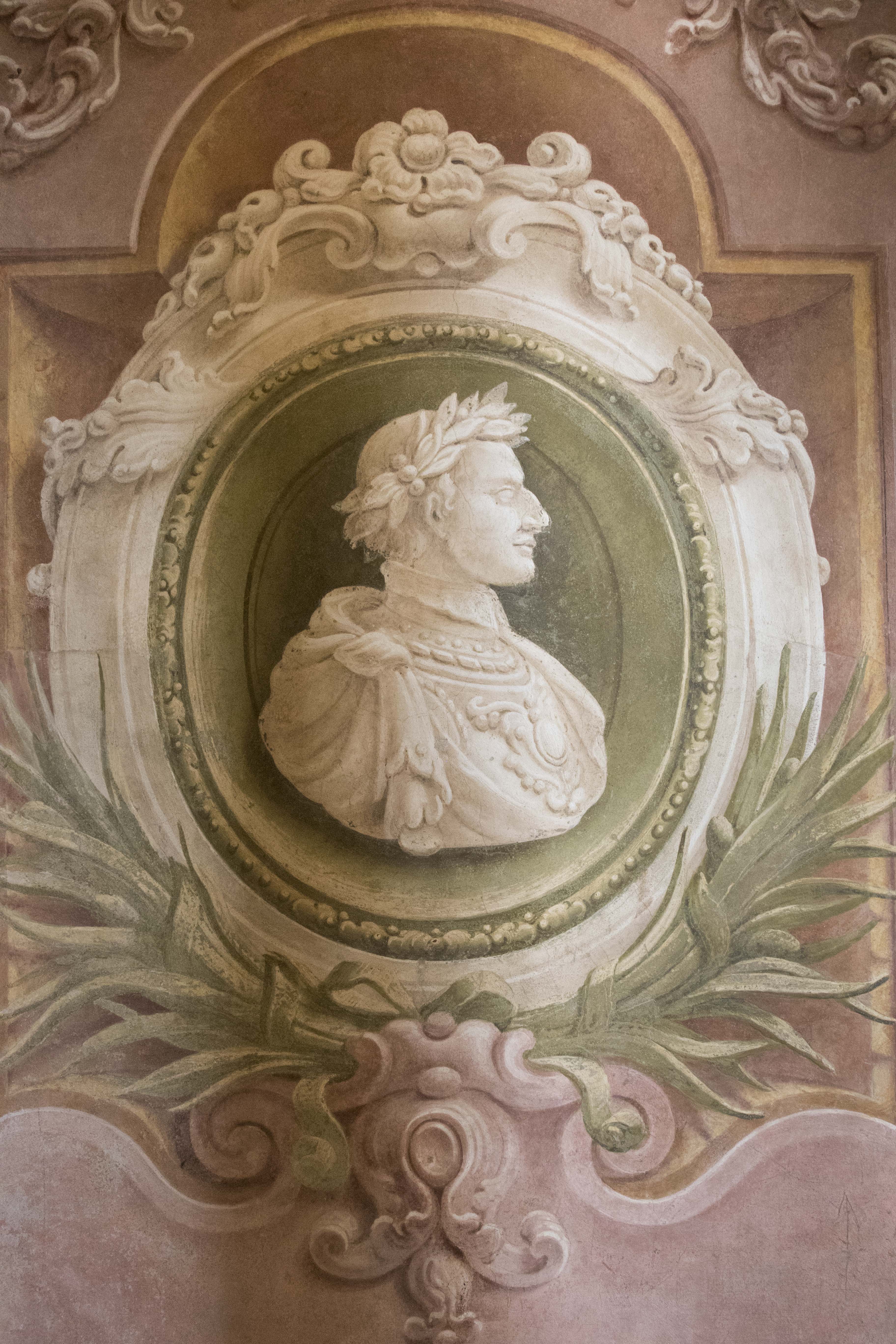 Busto di Cesare, Ritratti di uomini illustri (dipinto, ciclo) di Parolini, Giacomo (attribuito) - ambito emiliano (fine/ inizio XVI/XVII)