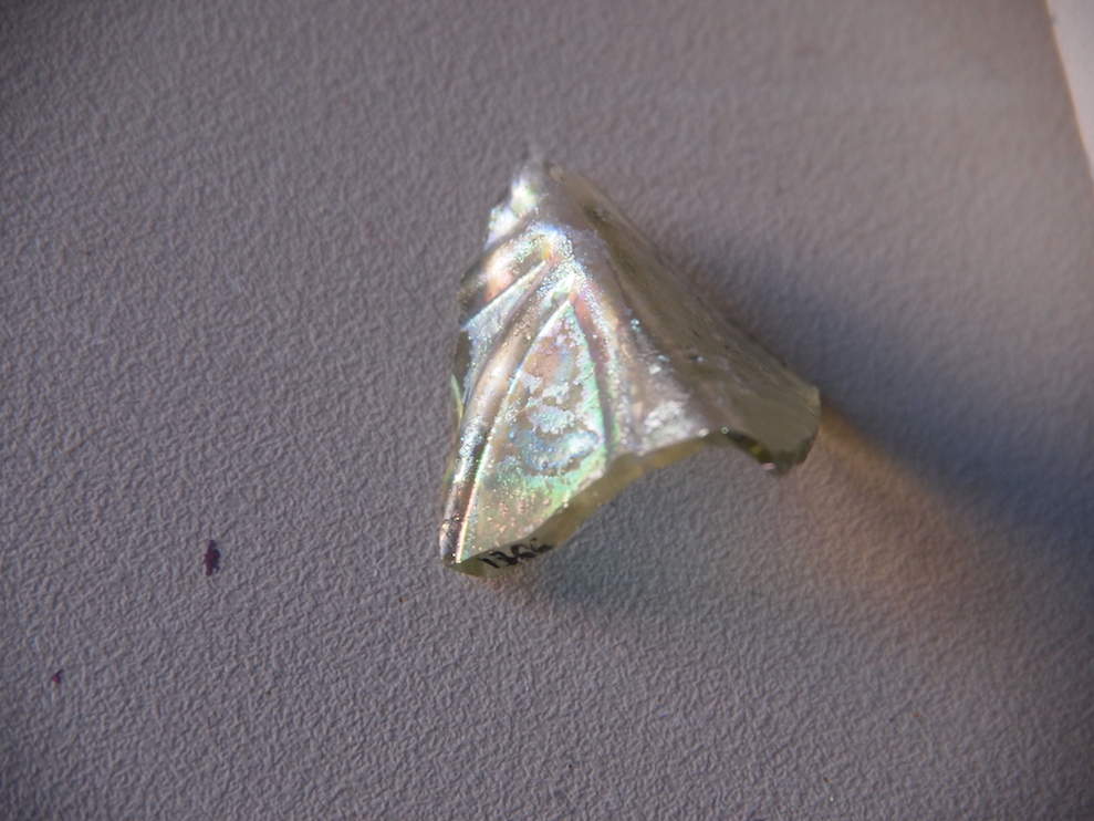 BOTTIGLIA/ fondo, Isings 50 - ambito romano imperiale (seconda metà sec. II d.C)