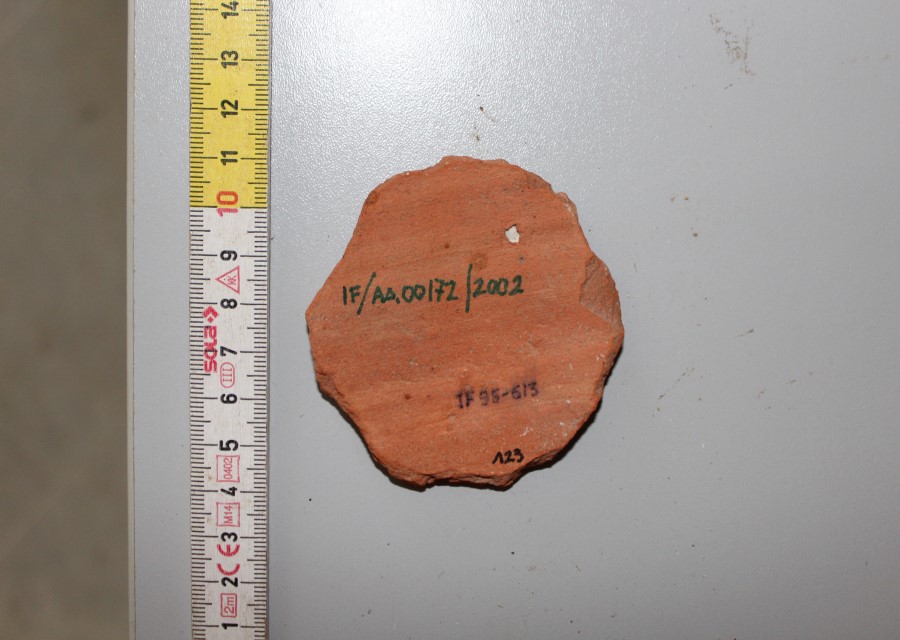 ANFORA/ tappo - ambito romano imperiale (seconda metà sec. II d.C)