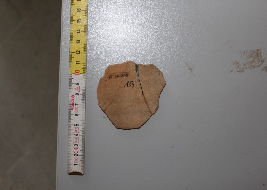 ANFORA/ tappo - ambito romano imperiale (seconda metà sec. II d.C)