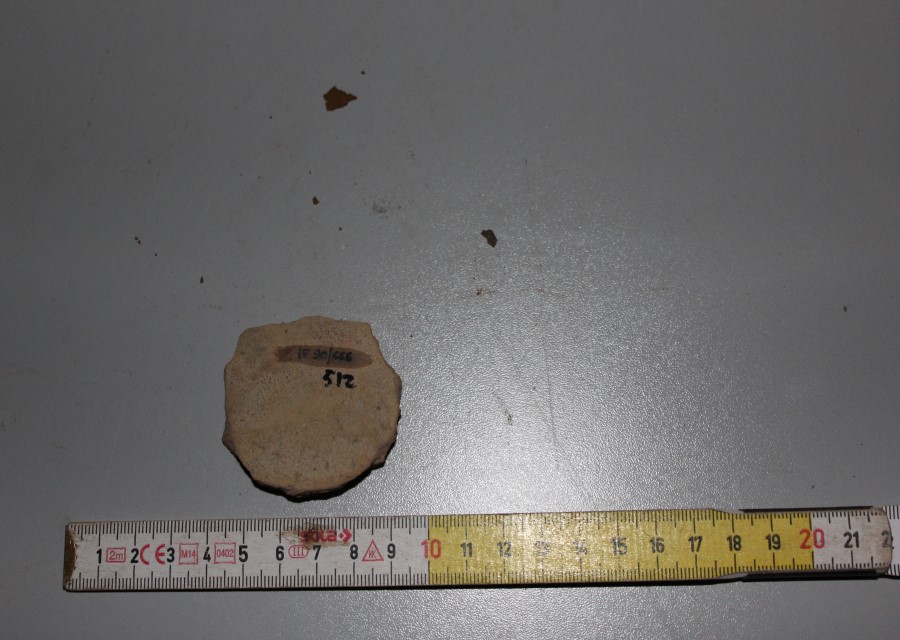 ANFORA/ tappo - ambito romano imperiale (seconda metà sec. II d.C)