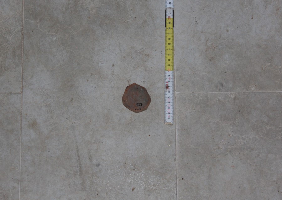 ANFORA/ tappo - ambito romano imperiale (seconda metà sec. II d.C)