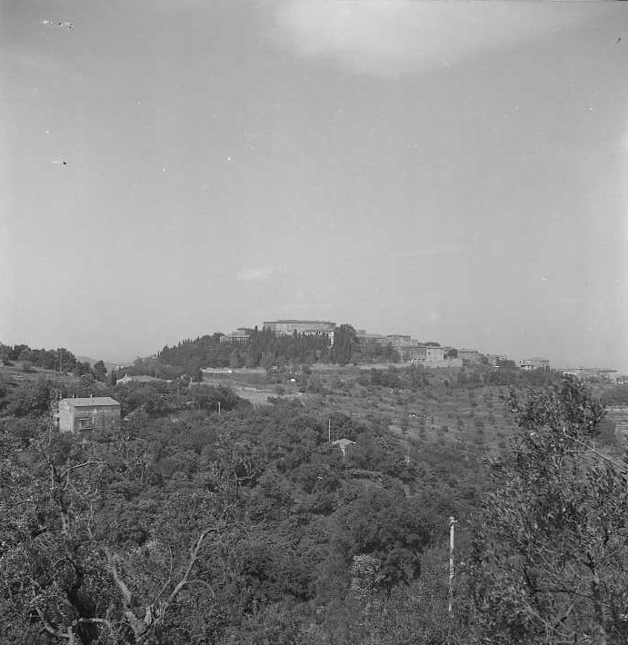 Castello dei conti Della Gherardesca (castello) - Castagneto Carducci (LI)  (XIX; XX)