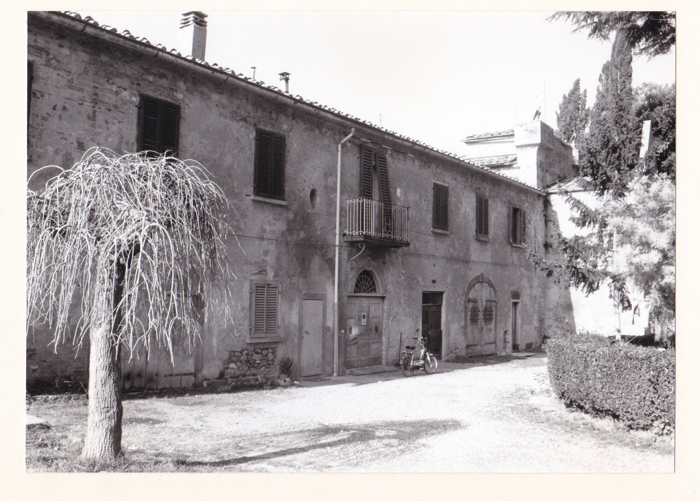 Chiesa di S. Pietro (chiesa, privata) - Volterra (PI) 