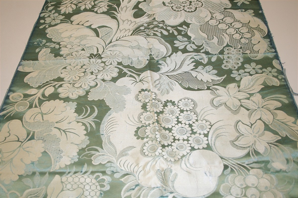 tessuto, frammento - manifattura francese, manifattura italiana (metà sec. XIX)