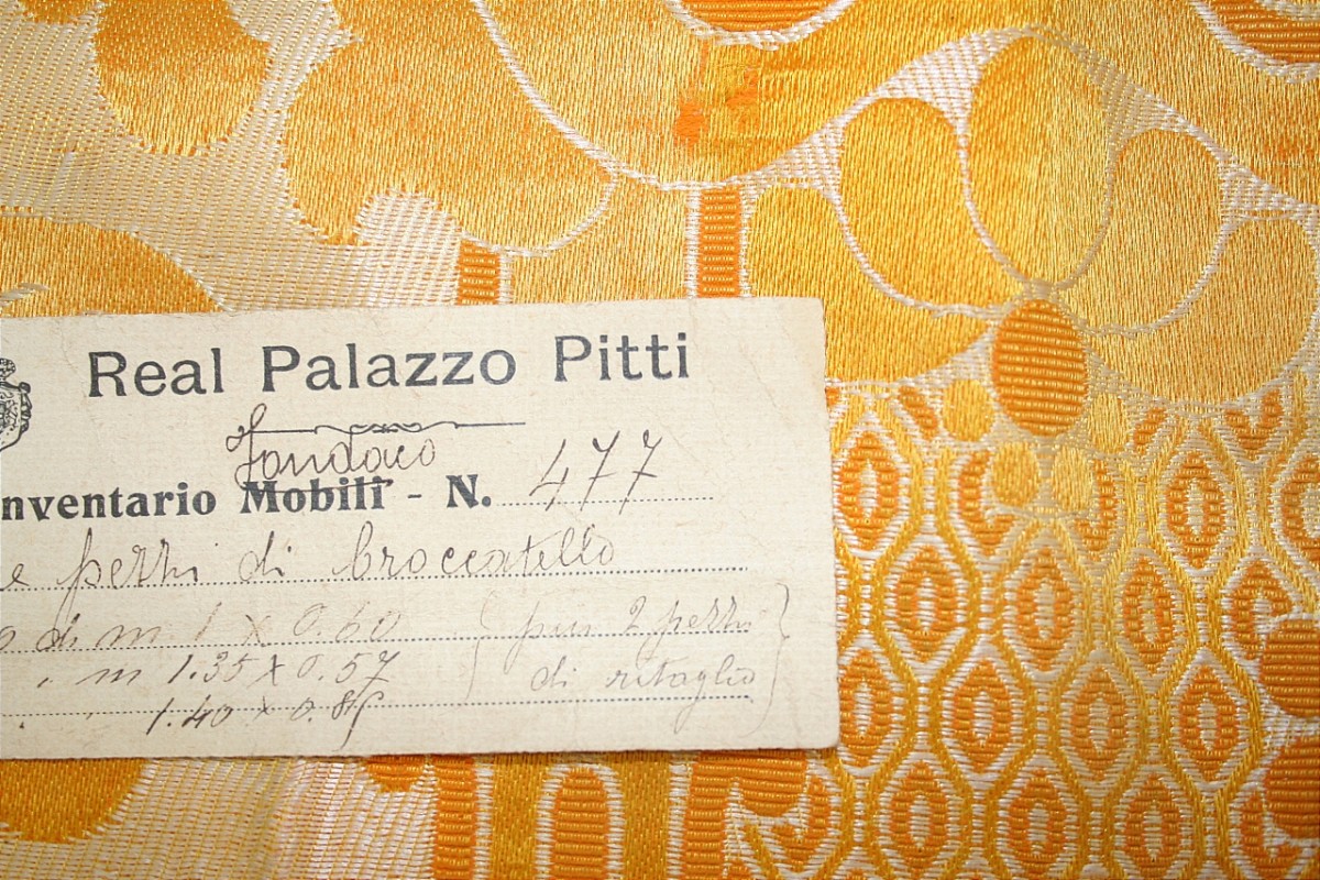 tessuto, frammento - manifattura italiana (fine sec. XIX)