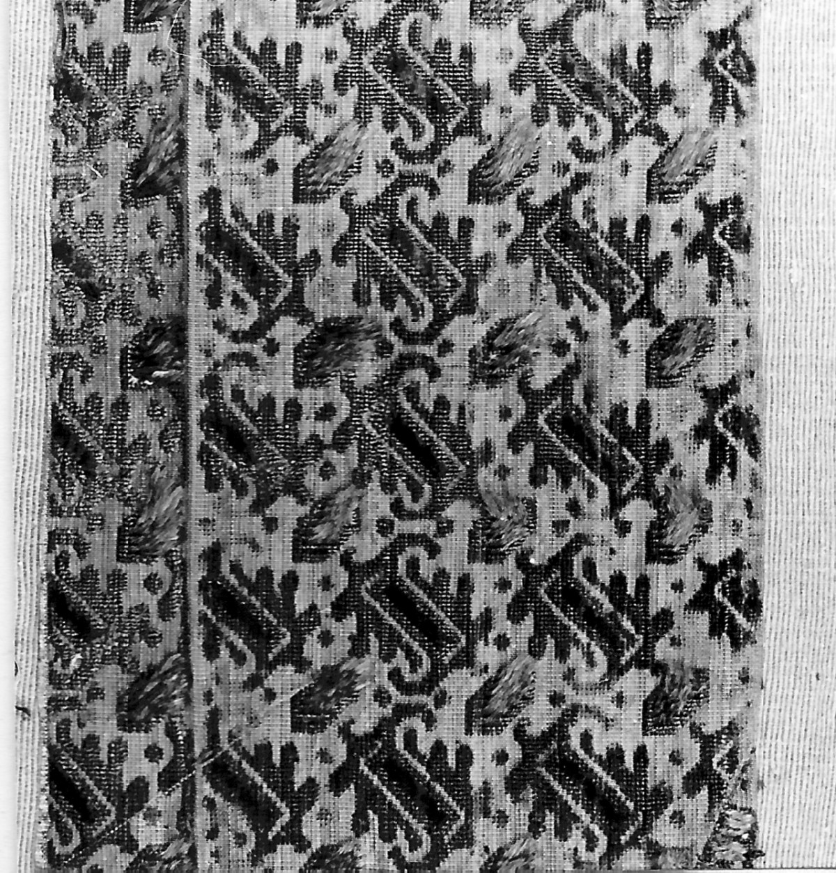 motivo decorativo geometrico (tessuto, frammento) - manifattura italiana (sec. XVII)