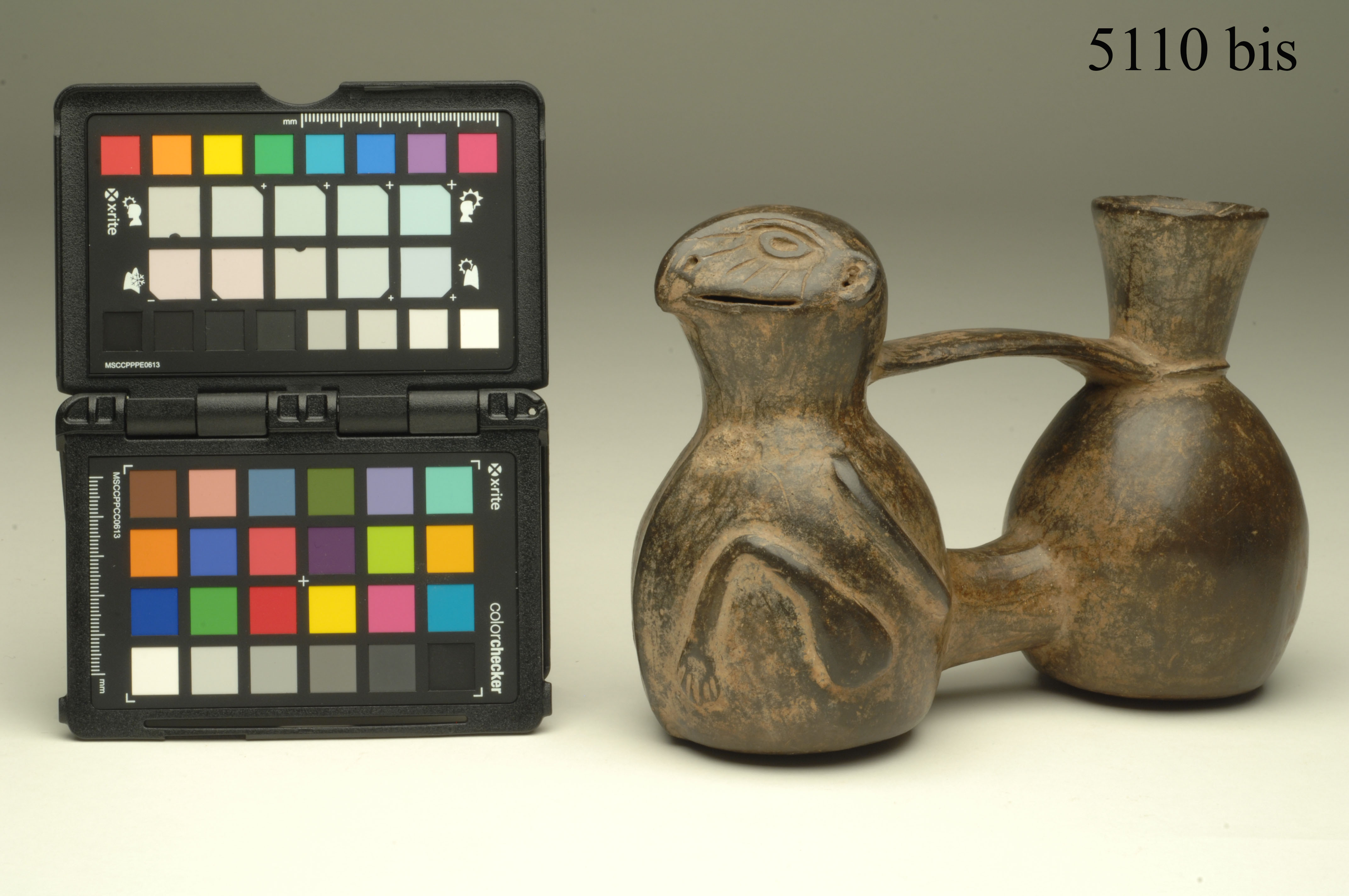 silbador (bottiglia doppia, ad effigie zoomorfa, ARREDI E SUPPELLETTILI/ CONTENITORI, RECIPIENTI E OGGETTI DI USO DOMESTICO) - cultura Chimù-Inca