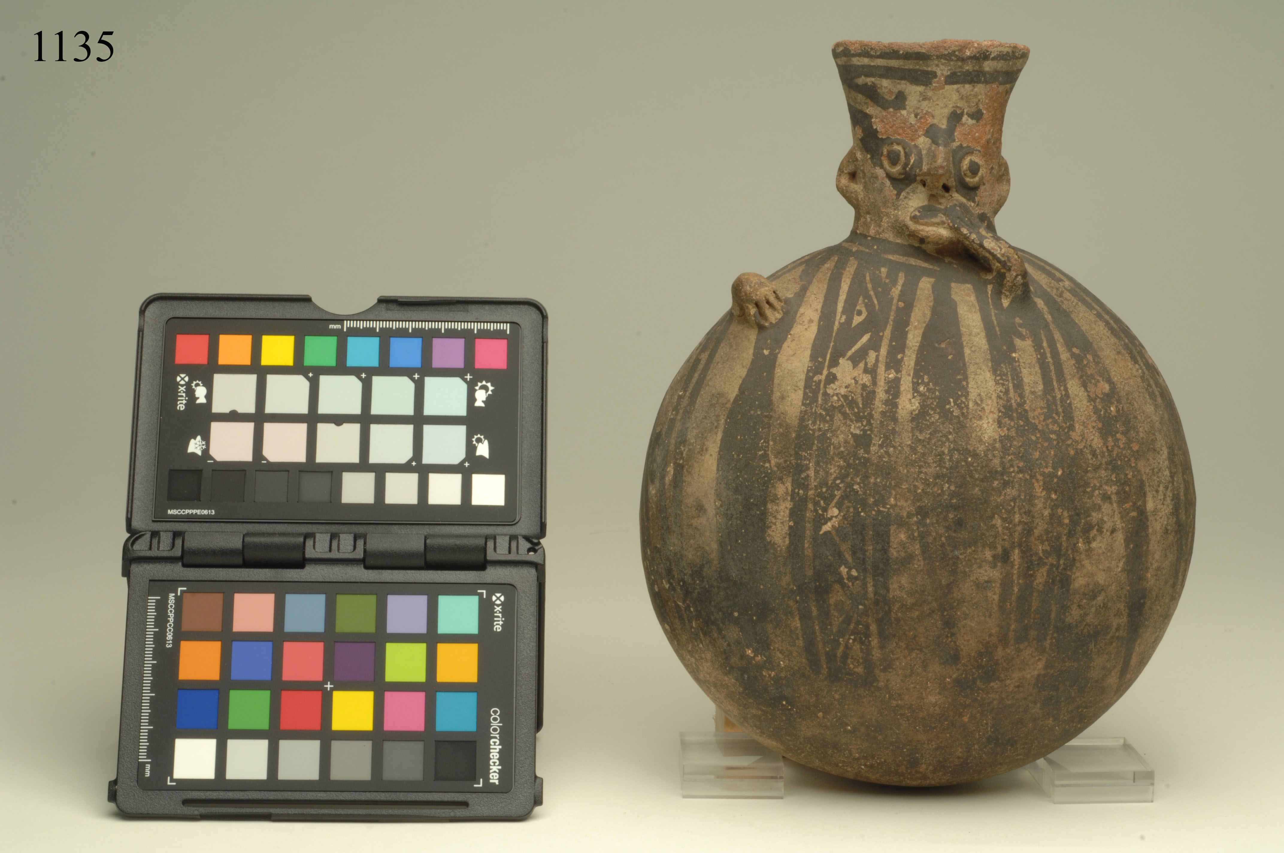 china (brocca, ad effigie antropomorfa, ARREDI E SUPPELLETTILI/ CONTENITORI, RECIPIENTI E OGGETTI DI USO DOMESTICO) - cultura Chancay