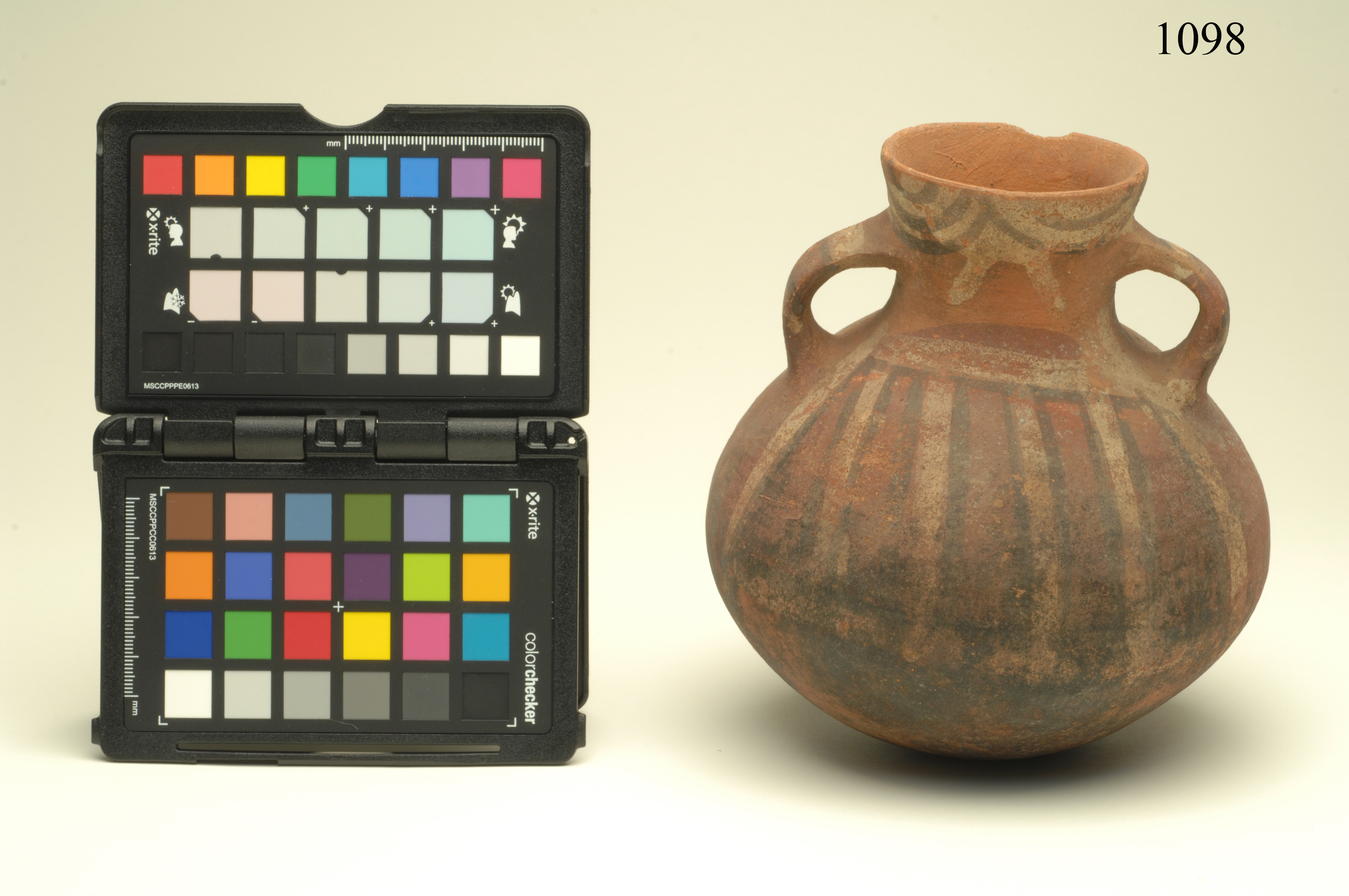 anfora, globulare appiattita, ARREDI E SUPPELLETTILI/ CONTENITORI, RECIPIENTI E OGGETTI DI USO DOMESTICO - probabile cultura Chancay