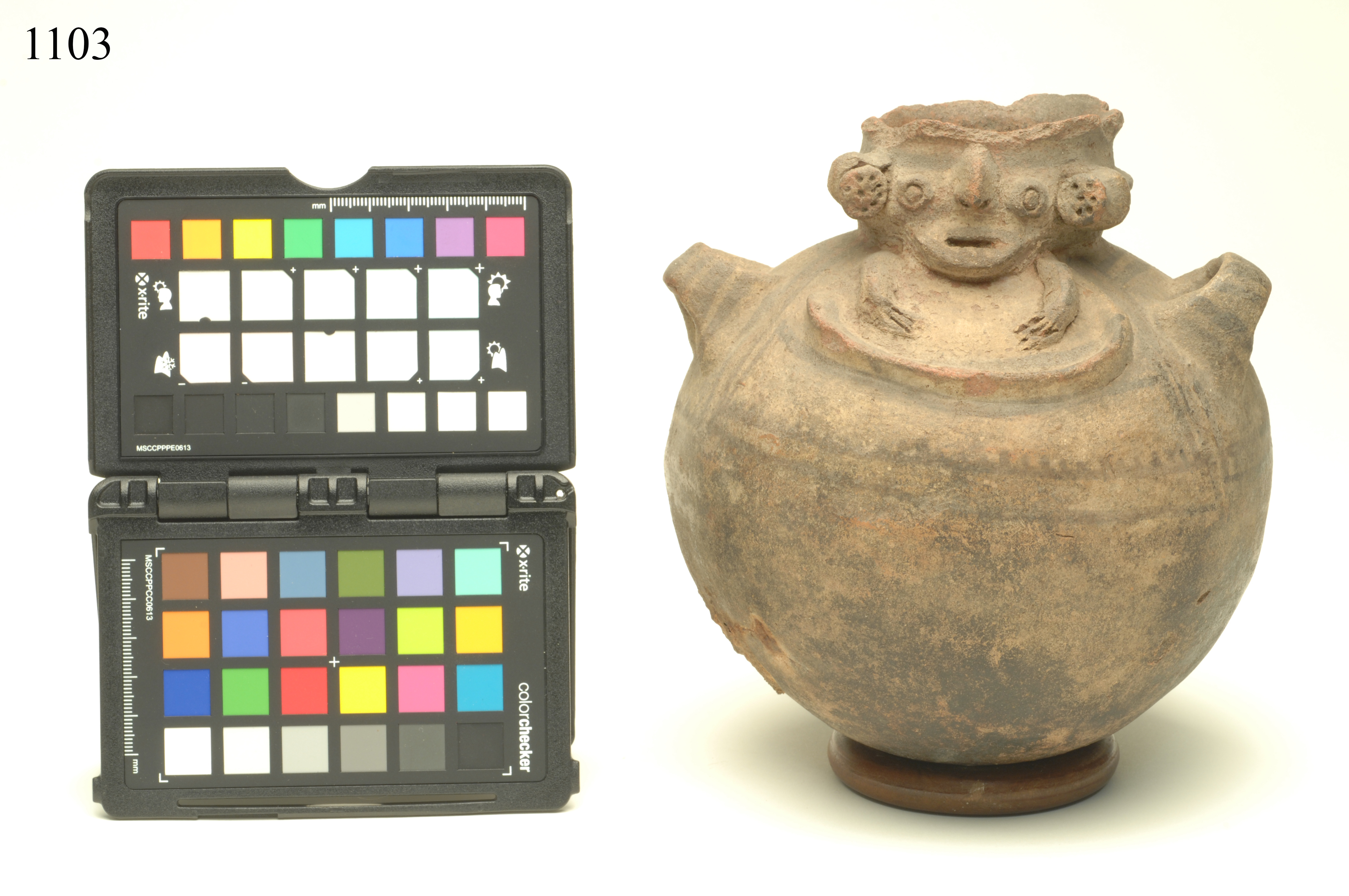 anfora, ad effigie antropomorfa, ARREDI E SUPPELLETTILI/ CONTENITORI, RECIPIENTI E OGGETTI DI USO DOMESTICO - cultura Chancay