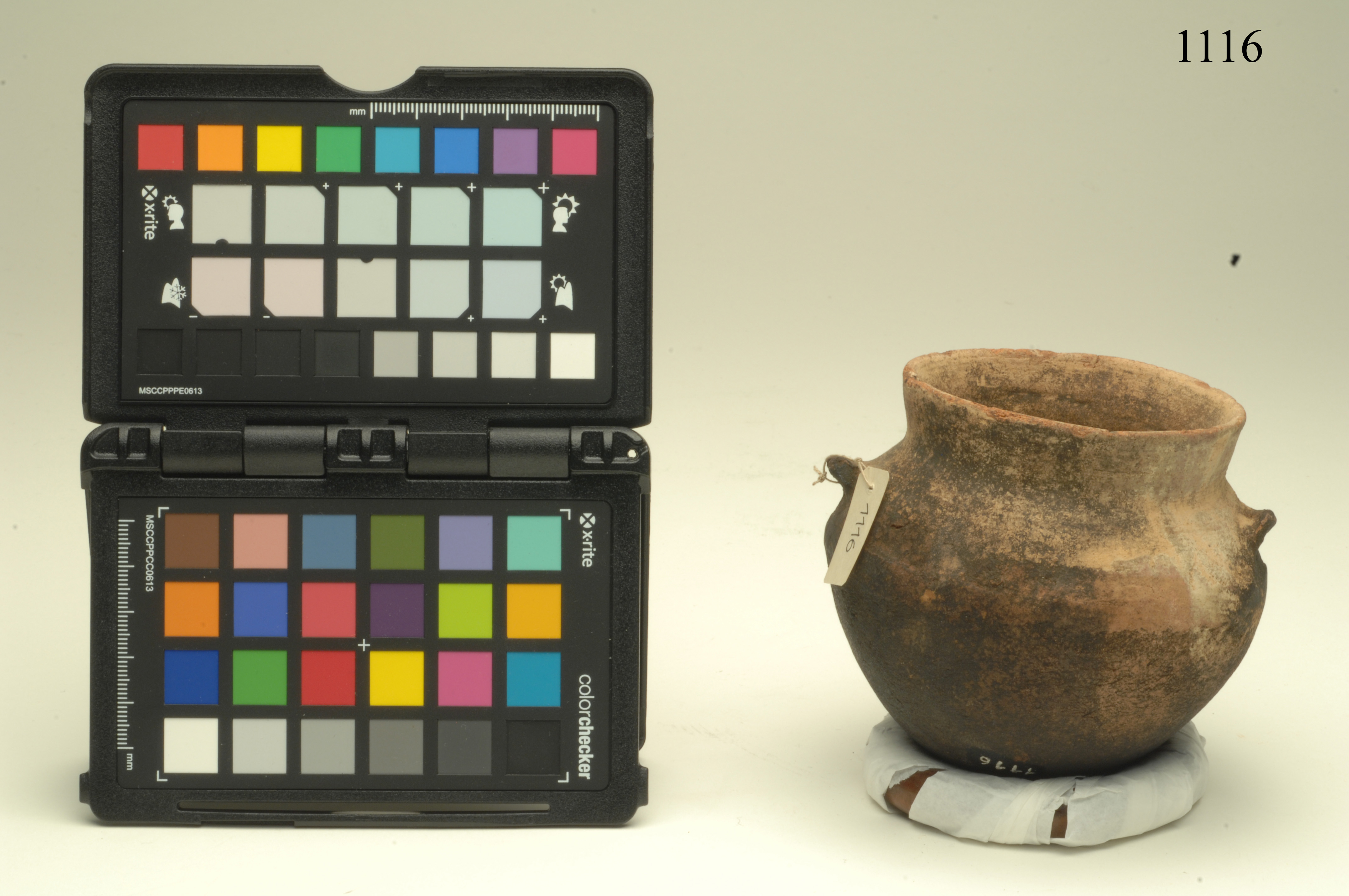 anfora, a profilo globulare ristretto, ARREDI E SUPPELLETTILI/ CONTENITORI, RECIPIENTI E OGGETTI DI USO DOMESTICO - cultura Chancay