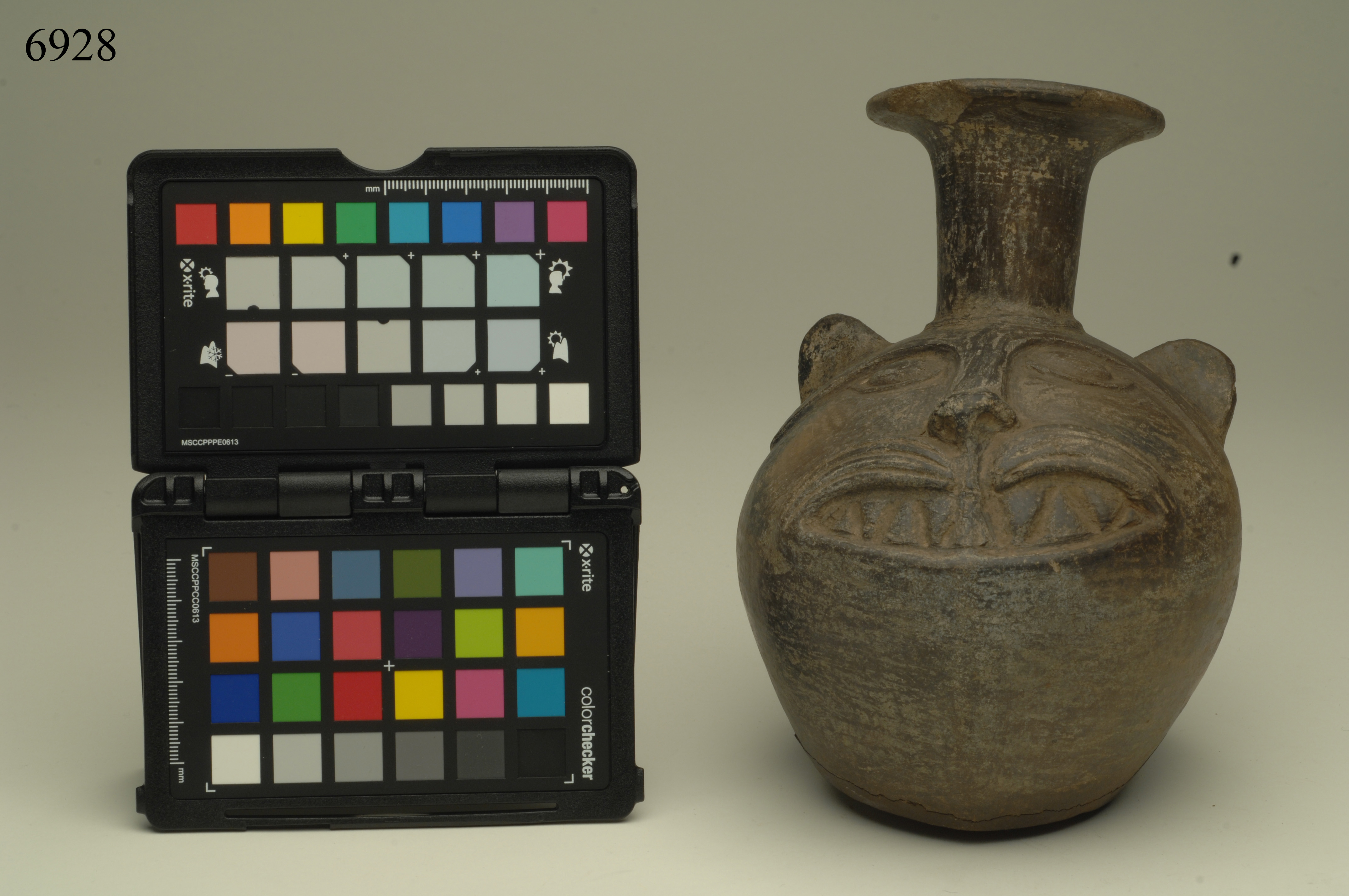 bottiglia, ad effigie zoomorfa, ARREDI E SUPPELLETTILI/ CONTENITORI, RECIPIENTI E OGGETTI DI USO DOMESTICO - cultura Chimù-Inca