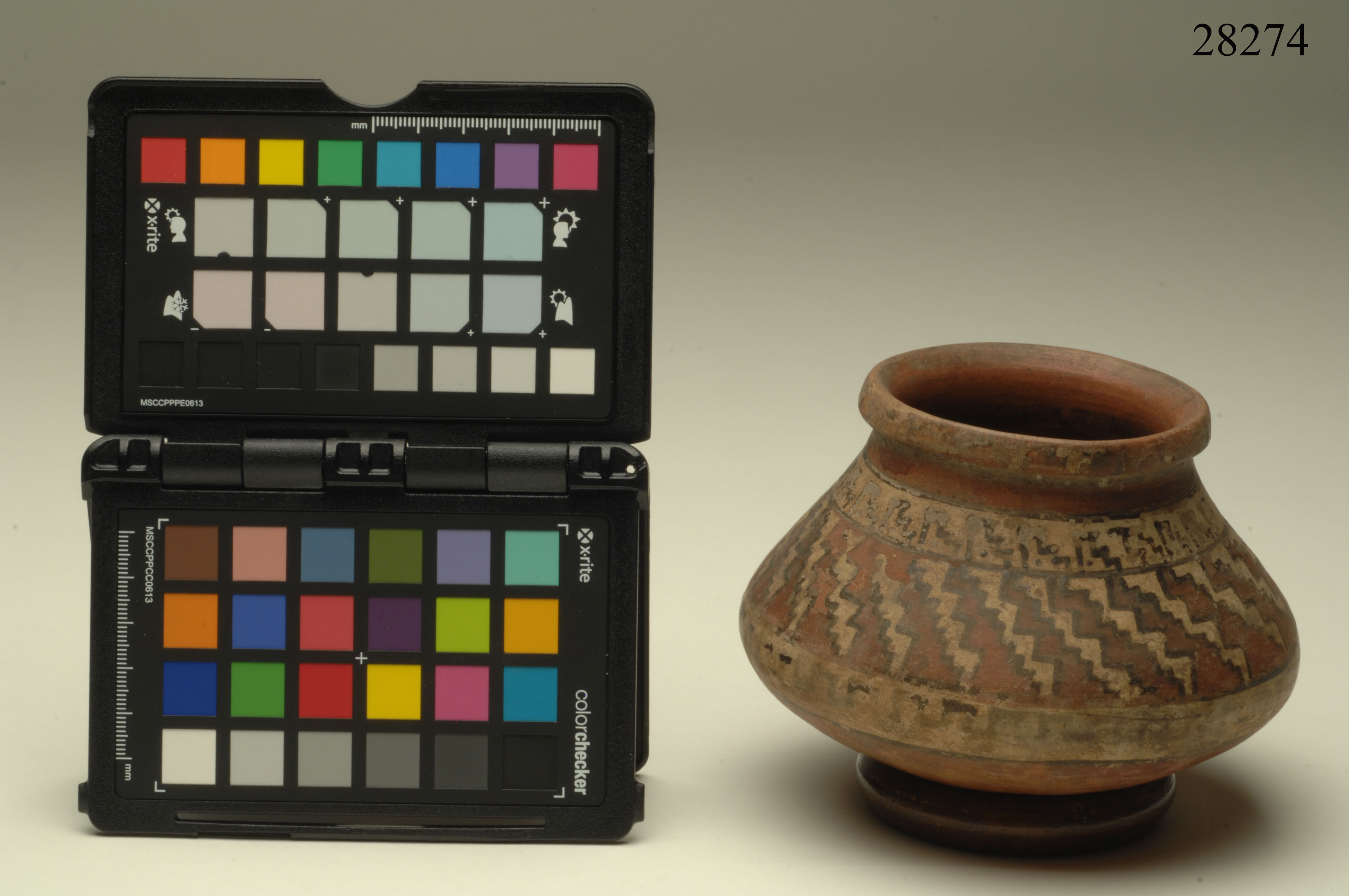 olla, ARREDI E SUPPELLETTILI/ CONTENITORI, RECIPIENTI E OGGETTI DI USO DOMESTICO - cultura Ica