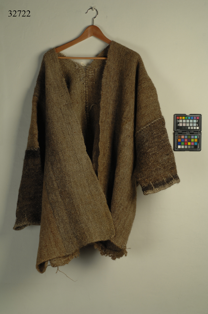 gwuri (casacca, maschile, ABBIGLIAMENTO E ORNAMENTI DEL CORPO/ VESTIMENTI) - cultura Kalasha