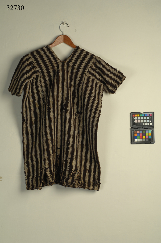 chelik (tunica, per bambino, ABBIGLIAMENTO E ORNAMENTI DEL CORPO/ VESTIMENTI) - cultura Kalasha