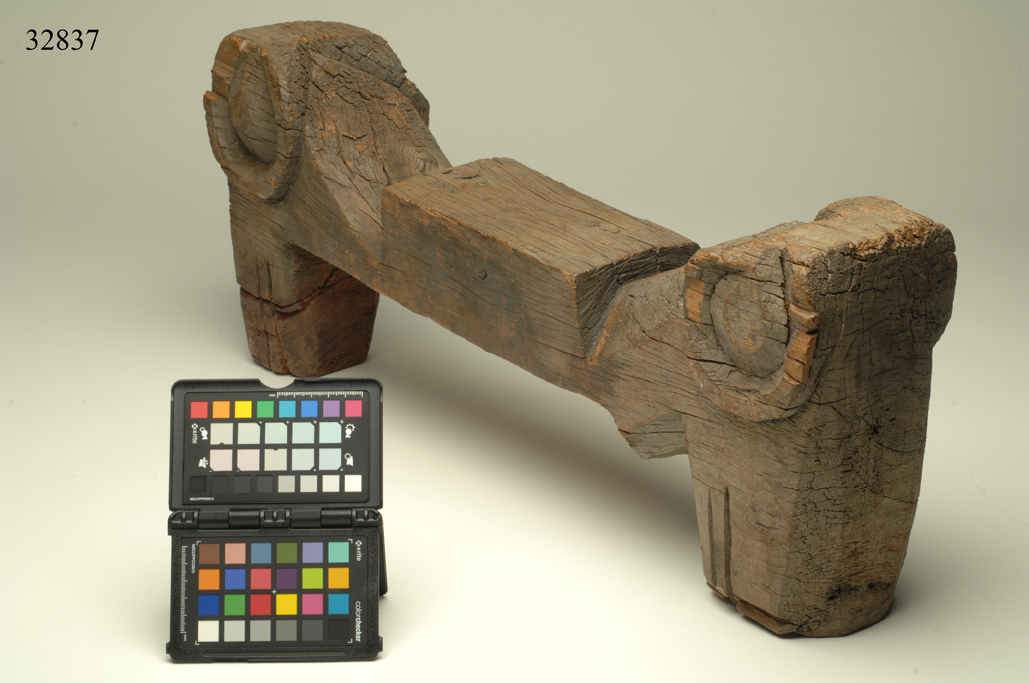 elemento architettonico, scultura, RITUALITÀ/ OGGETTI MAGICO-RITUALI-CERIMONIALI - cultura Kalasha