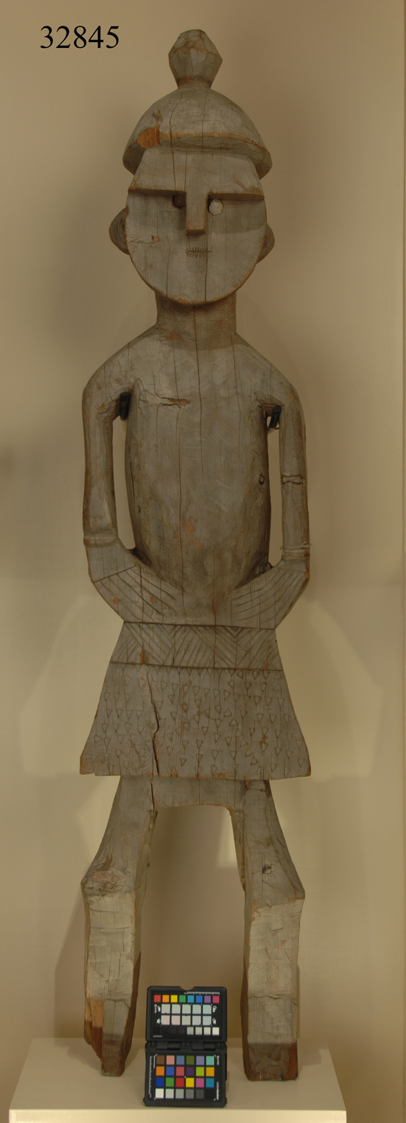 gandau (statua, funeraria, RITUALITÀ/ OGGETTI DEVOZIONALI) - cultura Kalasha