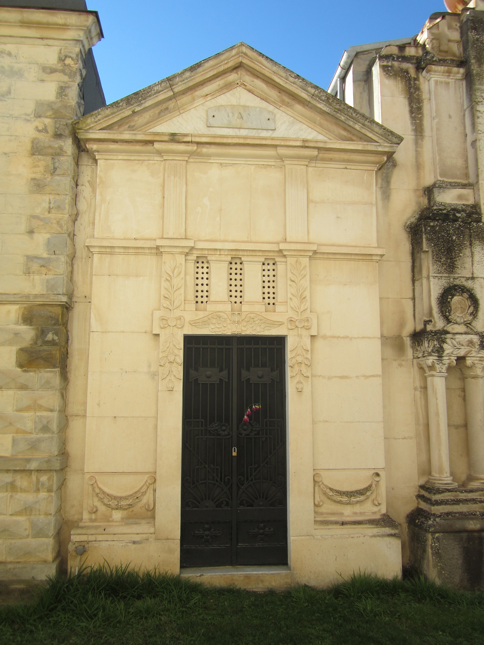 Cappella cimiteriale (senza nome) (cimitero, monumentale) - Sulmona (AQ) 