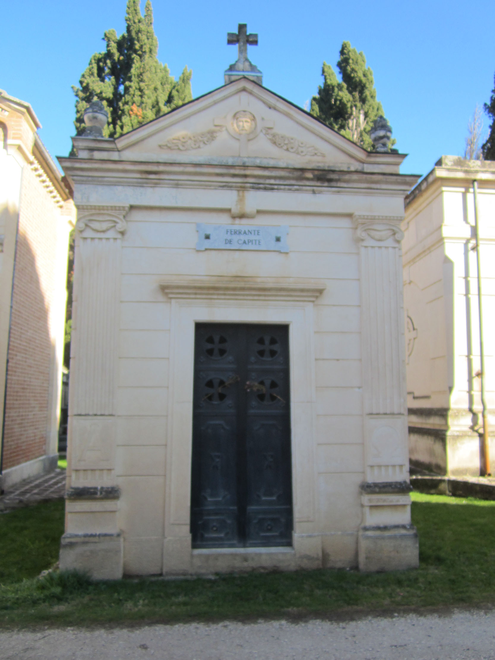 Cappella cimiteriale Ferrante De Capite (cimitero, monumentale) - Sulmona (AQ) 