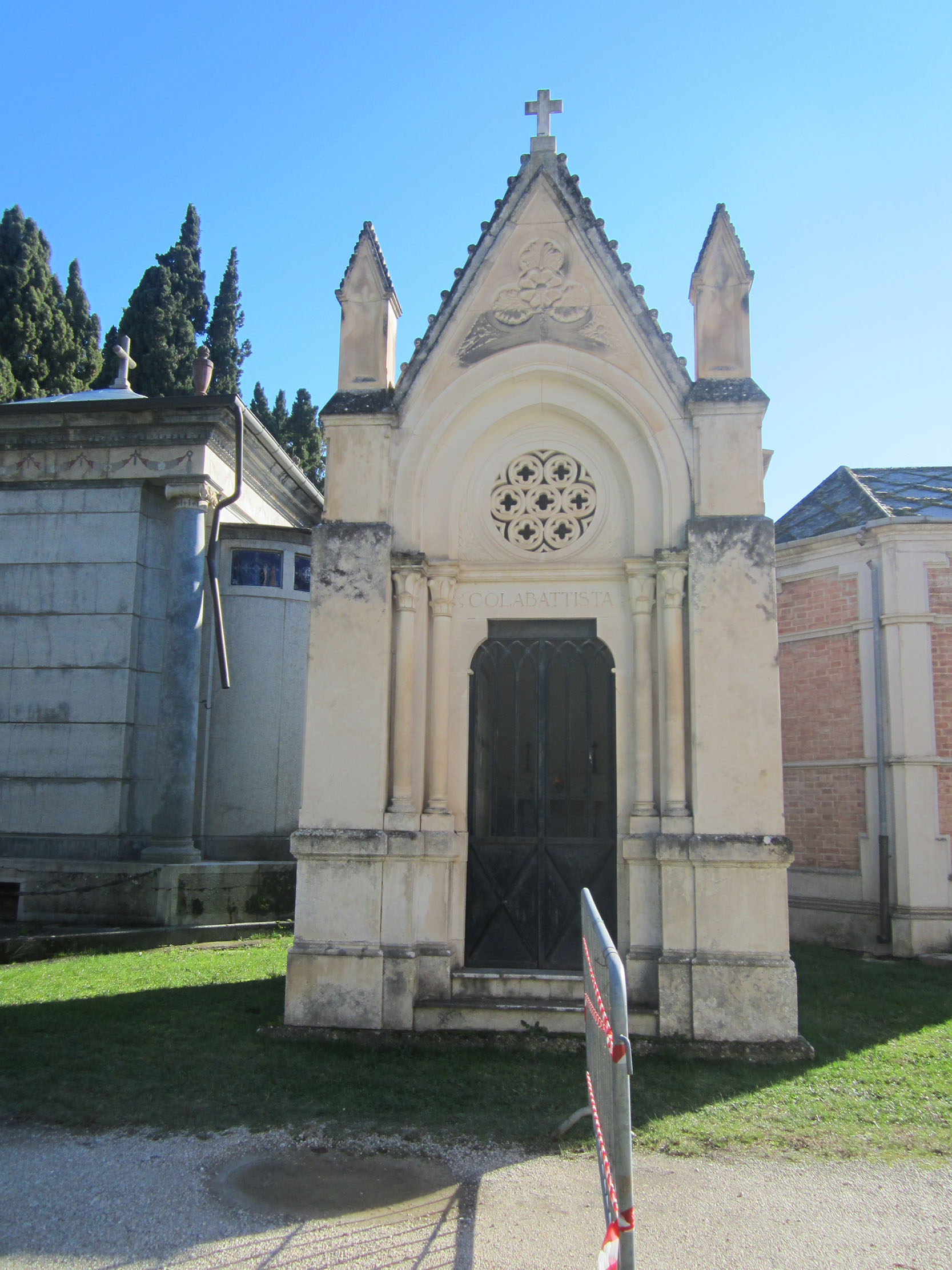 Cappella cimiteriale Colabattista (cimitero, monumentale) - Sulmona (AQ) 