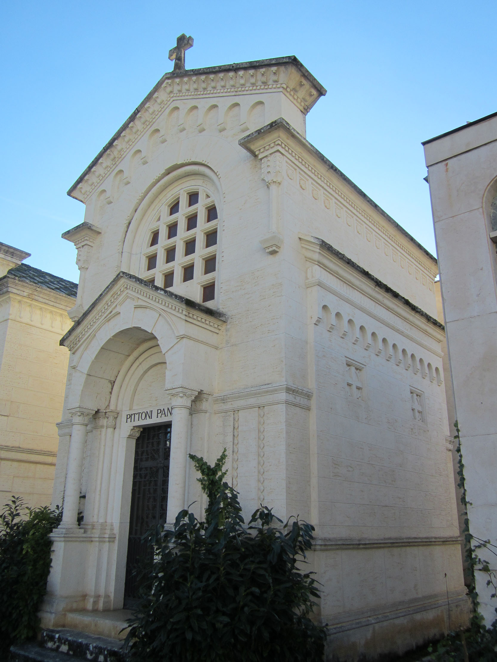 Cappella cimiteriale Pittoni Pansa (cimitero, monumentale) - Sulmona (AQ) 