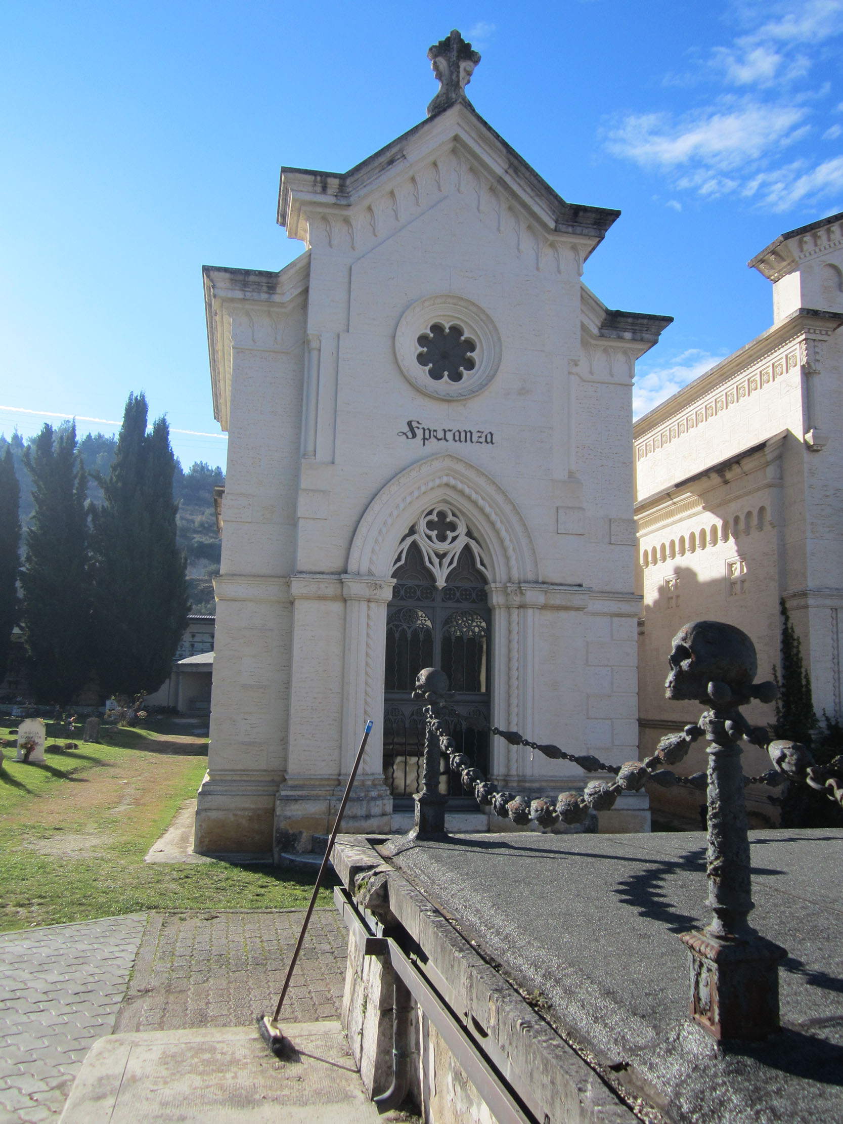 Cappella cimiteriale Speranza (cimitero, monumentale) - Sulmona (AQ) 