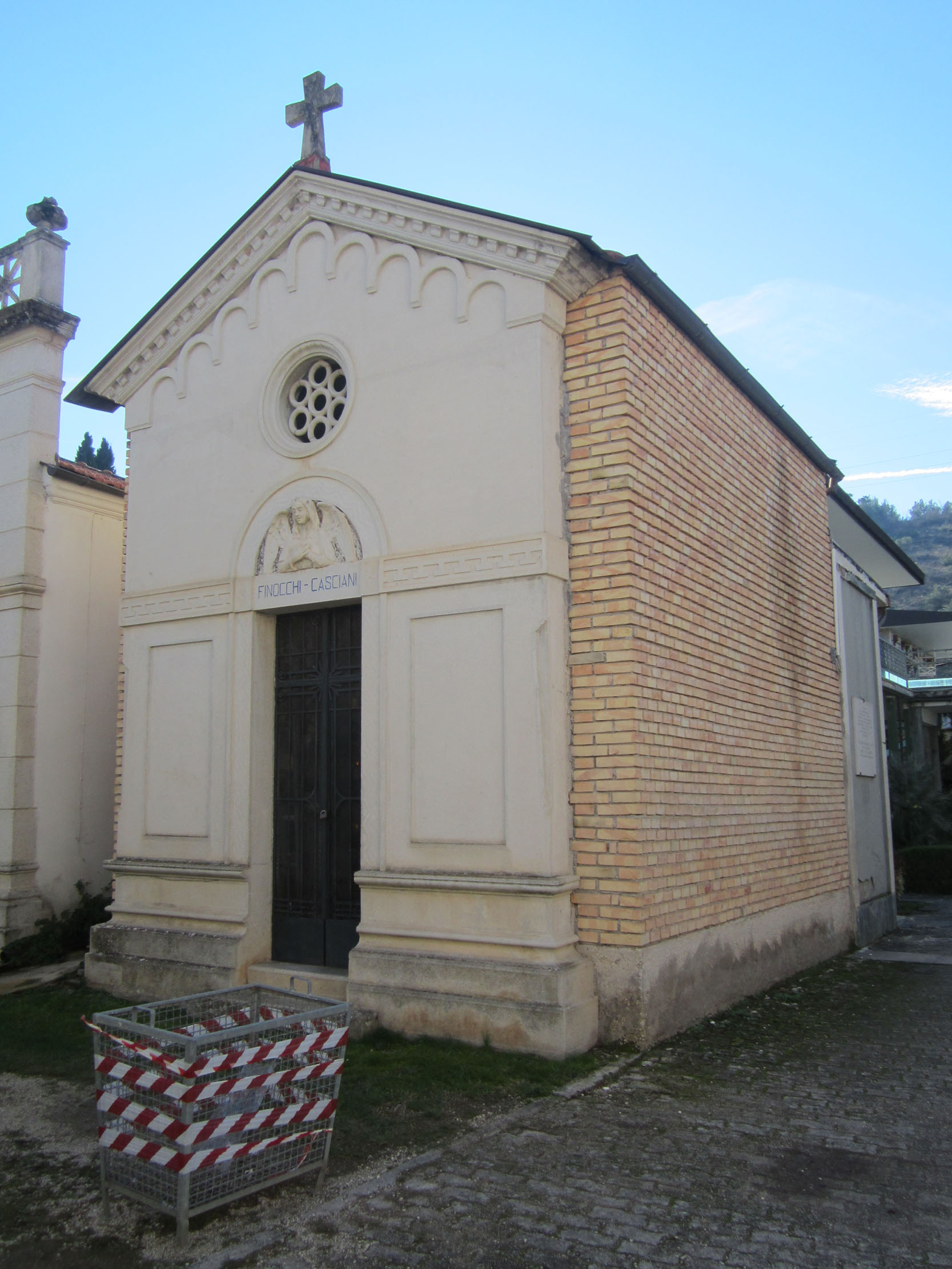 Cappella cimiteriale Finocchi Casciani (cimitero, monumentale) - Sulmona (AQ) 