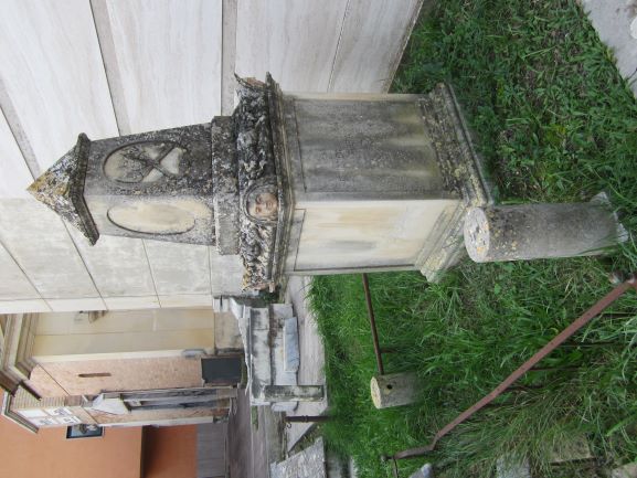 stele funeraria - ambito abruzzese (prima metà XX secolo)
