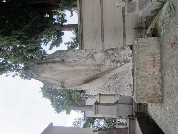 monumento funebre, opera isolata di D'Antino Nicola (attribuito) (prima metà XX secolo)