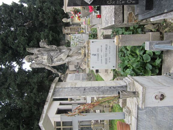 monumento funebre di Feneziani Giovanni (attribuito) - ambito abruzzese (prima metà XX secolo)