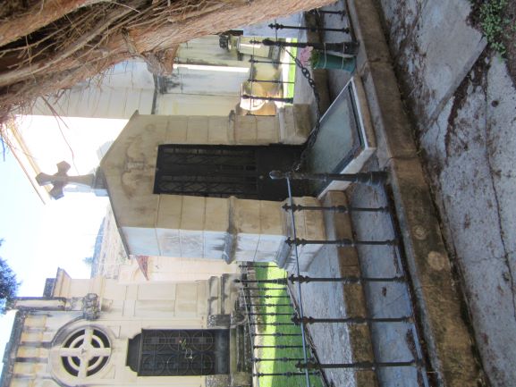 monumento funebre - ambito abruzzese (inizio XX secolo)