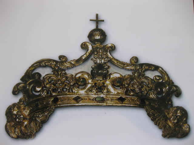 Diadema imperiale della Madonna, cherubini e motivi decorativi a volute (corona di immagine sacra) - bottega napoletana (metà/ metà XVII-XVIII)