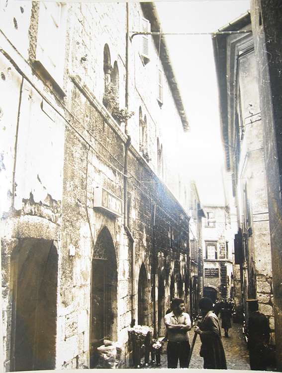 Palazzo di origine medievale (palazzo, privato) - Alatri (FR) 