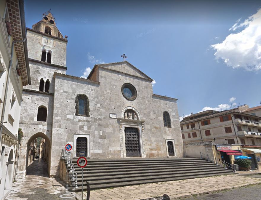 Chiesa di S. Maria Assunta (chiesa) - Fondi (LT)  (V, metà; XII; XV; XVI)