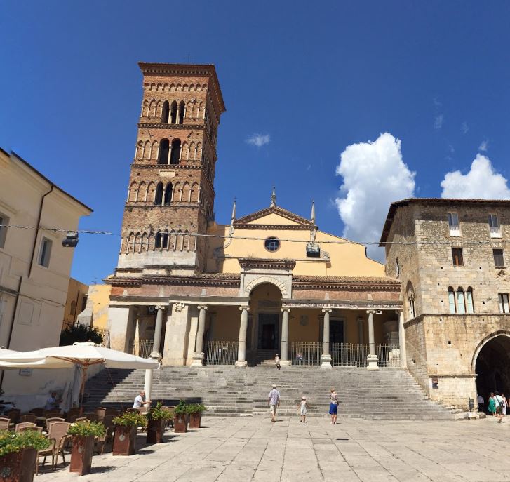 Cattedrale di S. Cesareo (chiesa) - Terracina (LT) 